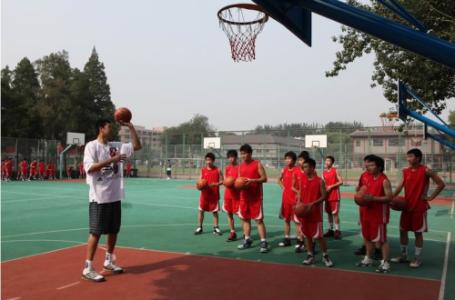 北京有没有开设暑假篮球培训班的机构？